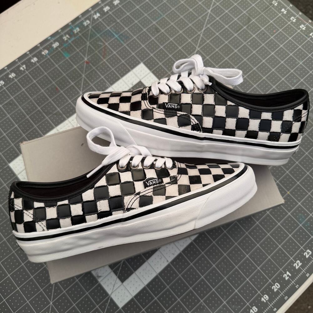 Vans OTW Authentic 44 Vibram